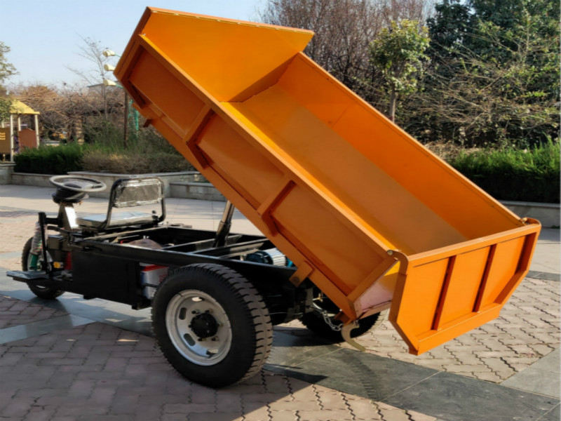 Site hydraulic dump truck